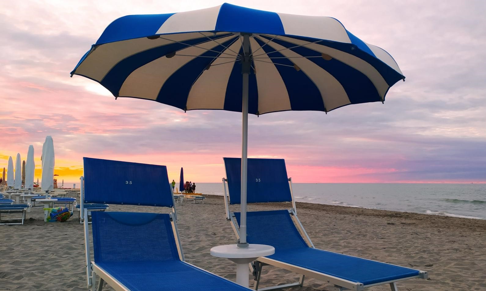 Bagno Nona Beach 35 a Riccione