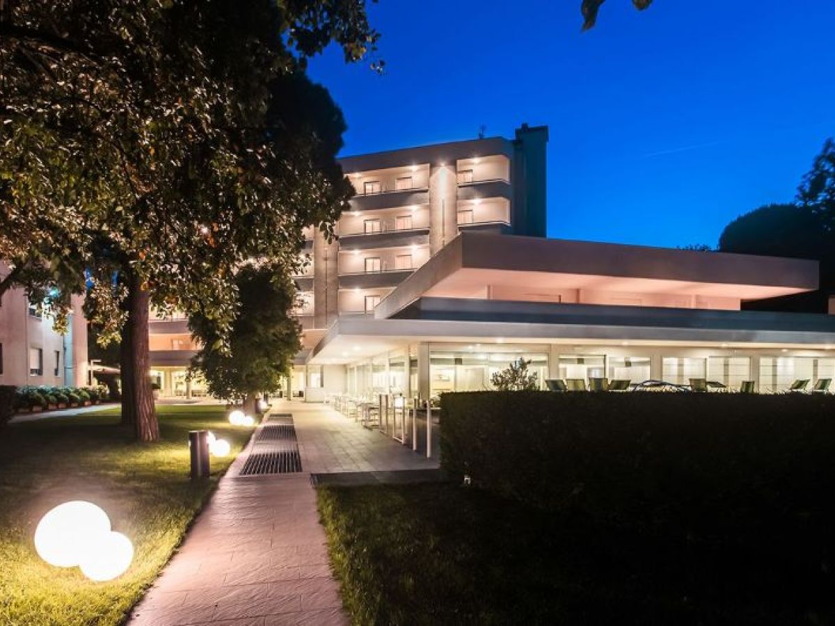 Hotel Amarcord